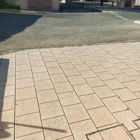 住宿加早餐酒店 Serge Et Annick *